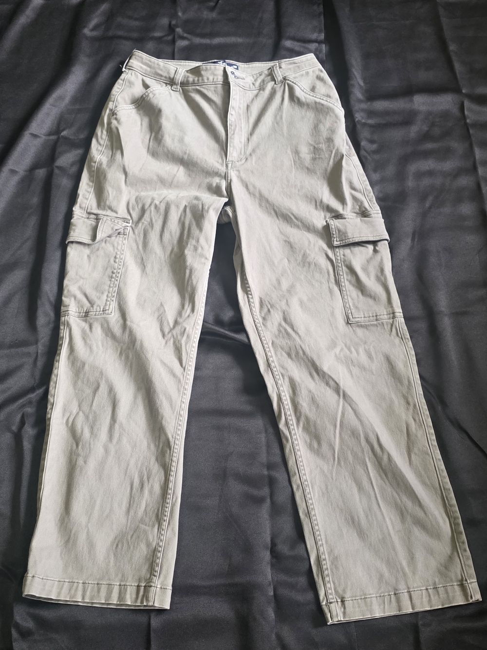 Hollister Army Green Cargo Straight Leg Stretch Pants